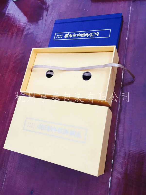 佛珠經(jīng)書禮盒套裝
