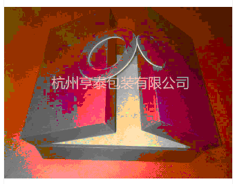 禮品盒怎樣設(shè)計才能凸顯出的品味？